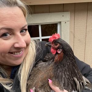 Meet your Posher, Cortney